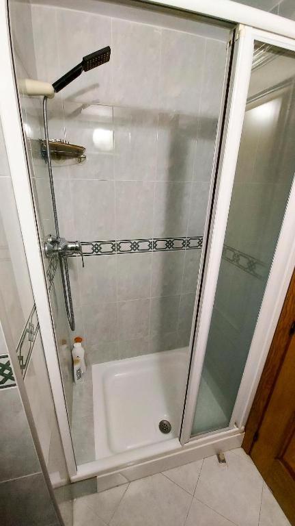 Spacious Room With Private Key And Wifi Granada Ngoại thất bức ảnh